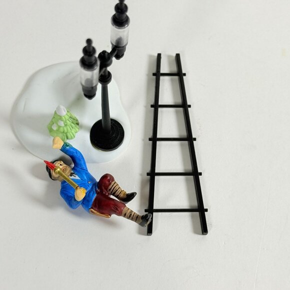 Dept 56 Dickens Village Lamplighter 55778 With Lamp In Box 1999 Vintage - Picture 3 of 13